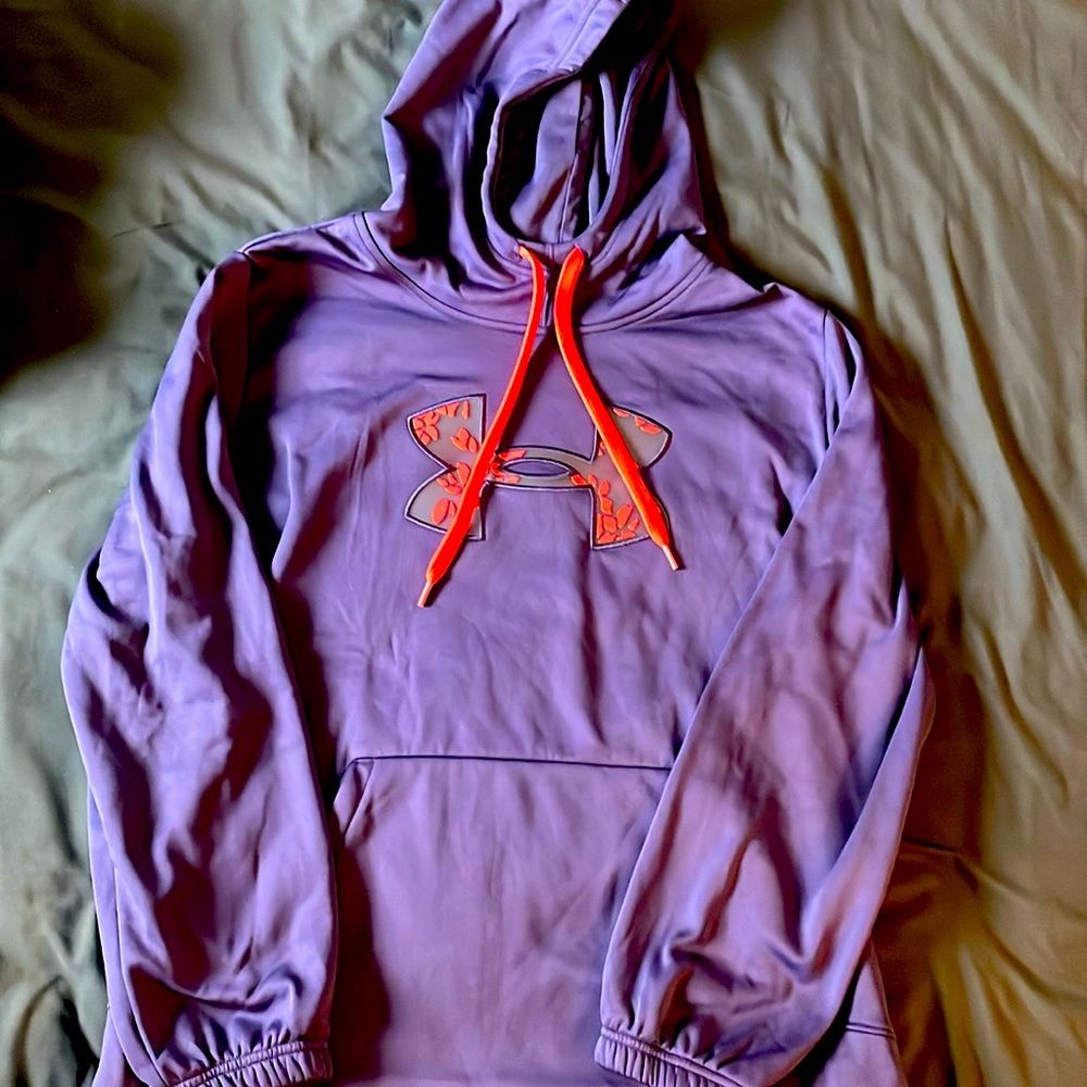 Under Armour Hoodie